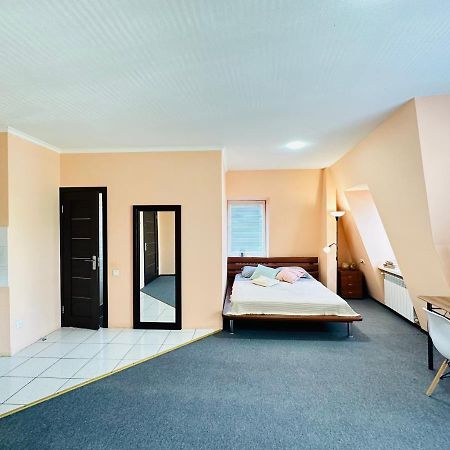 Apartments On The Embankment خاركيف المظهر الخارجي الصورة