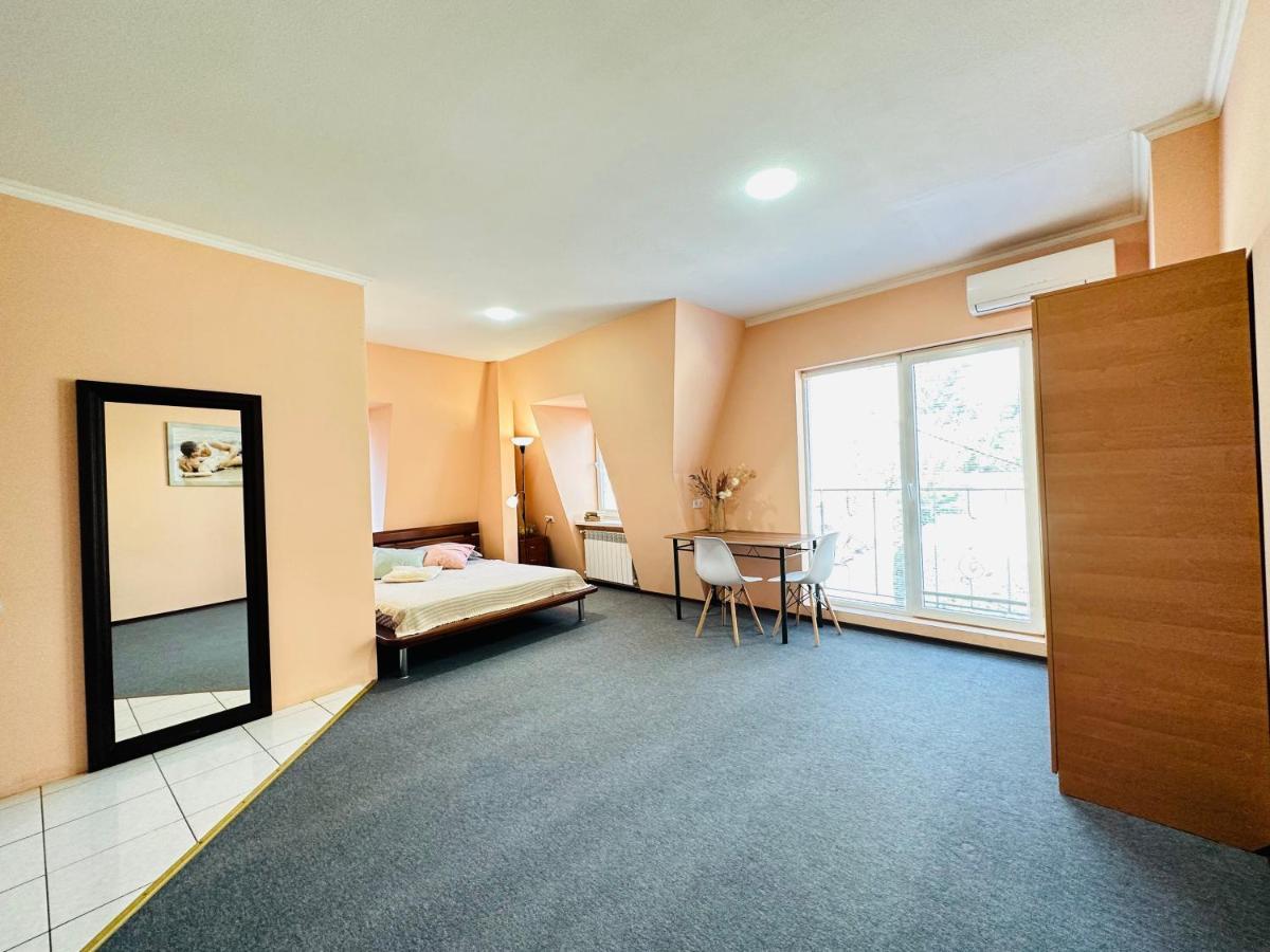 Apartments On The Embankment خاركيف المظهر الخارجي الصورة